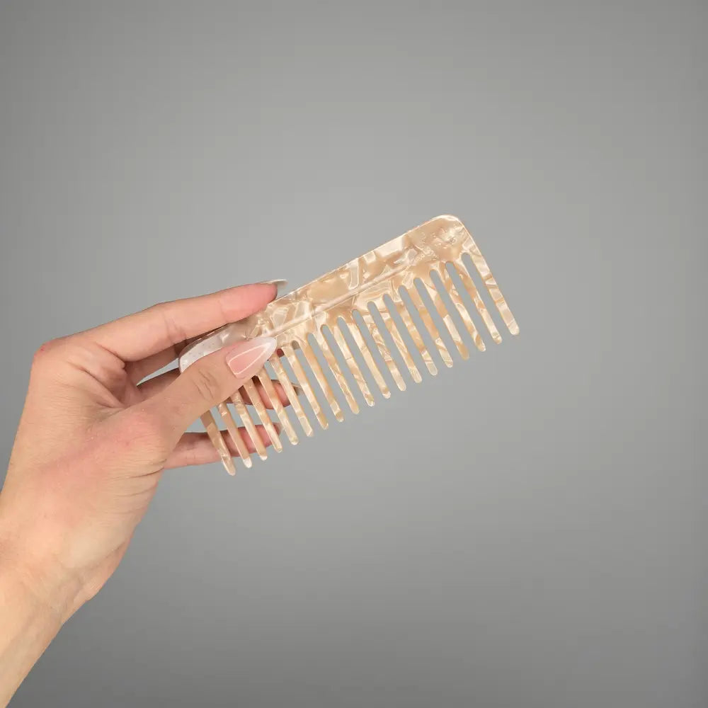 Define Comb